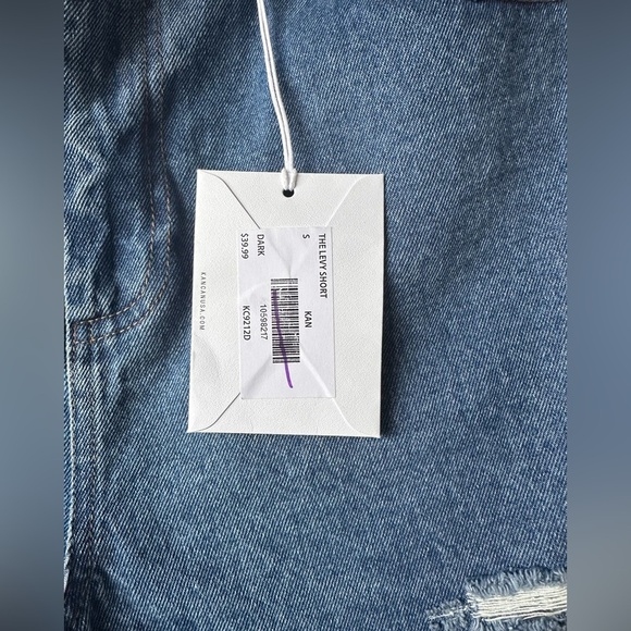 NWT Kancan Los Angeles Cinch Waist Denim Distressed Shorts Small - Picture 6 of 6